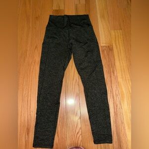 offline by aerie army color green pocket hugger leggings. medium